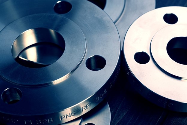 Enhancing the Properties of Steel Alloys Using Indirect Cryogenic Grinding