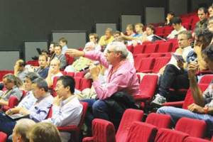 An SRF2013 plenary session. Photo courtesy Denis de Menezes.