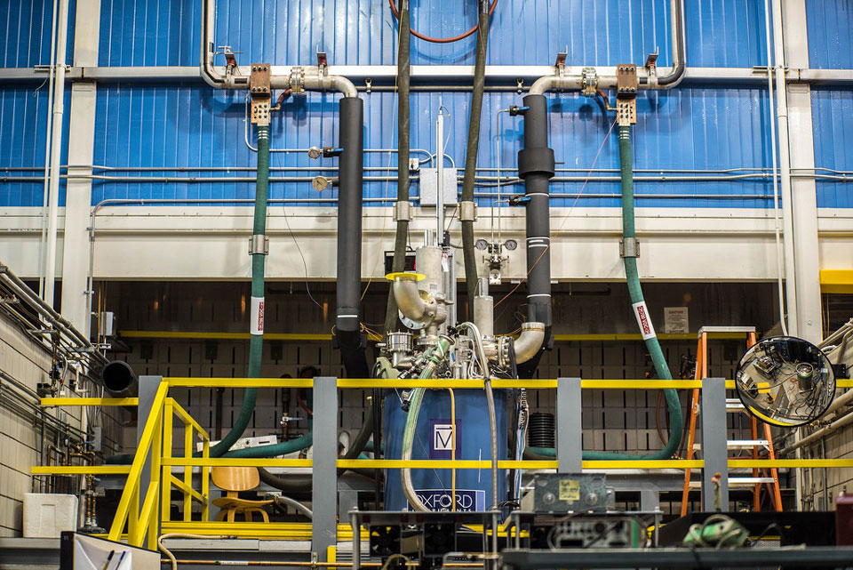 Testing area for the 32-T. Image: MagLab